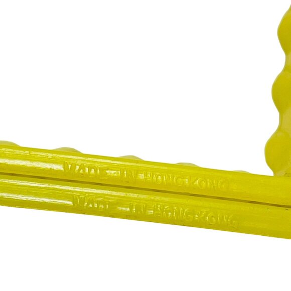 Square Stackable Yellow Biscuit Cookie Cutters Set Of 2 Made Hong Kong Vintage - Picture 4 of 8